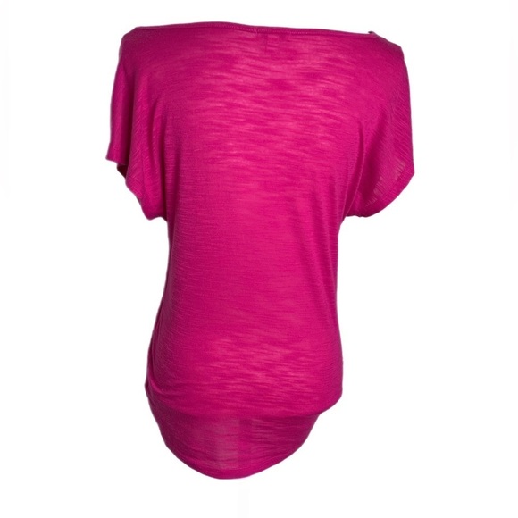 Bongo tee top pink lots of rhinestones and sparkles.  Size M/M. - Picture 3 of 7